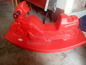 একদম নতুন শুধু ১দিন ব্যবহার করছে।