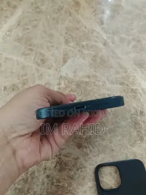 Apple iPhone 13 128 GB