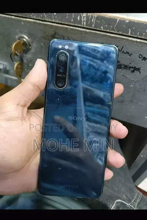 সনি এক্সপেরিয়া ৫ আইআই ১২৮ জিবি কালো