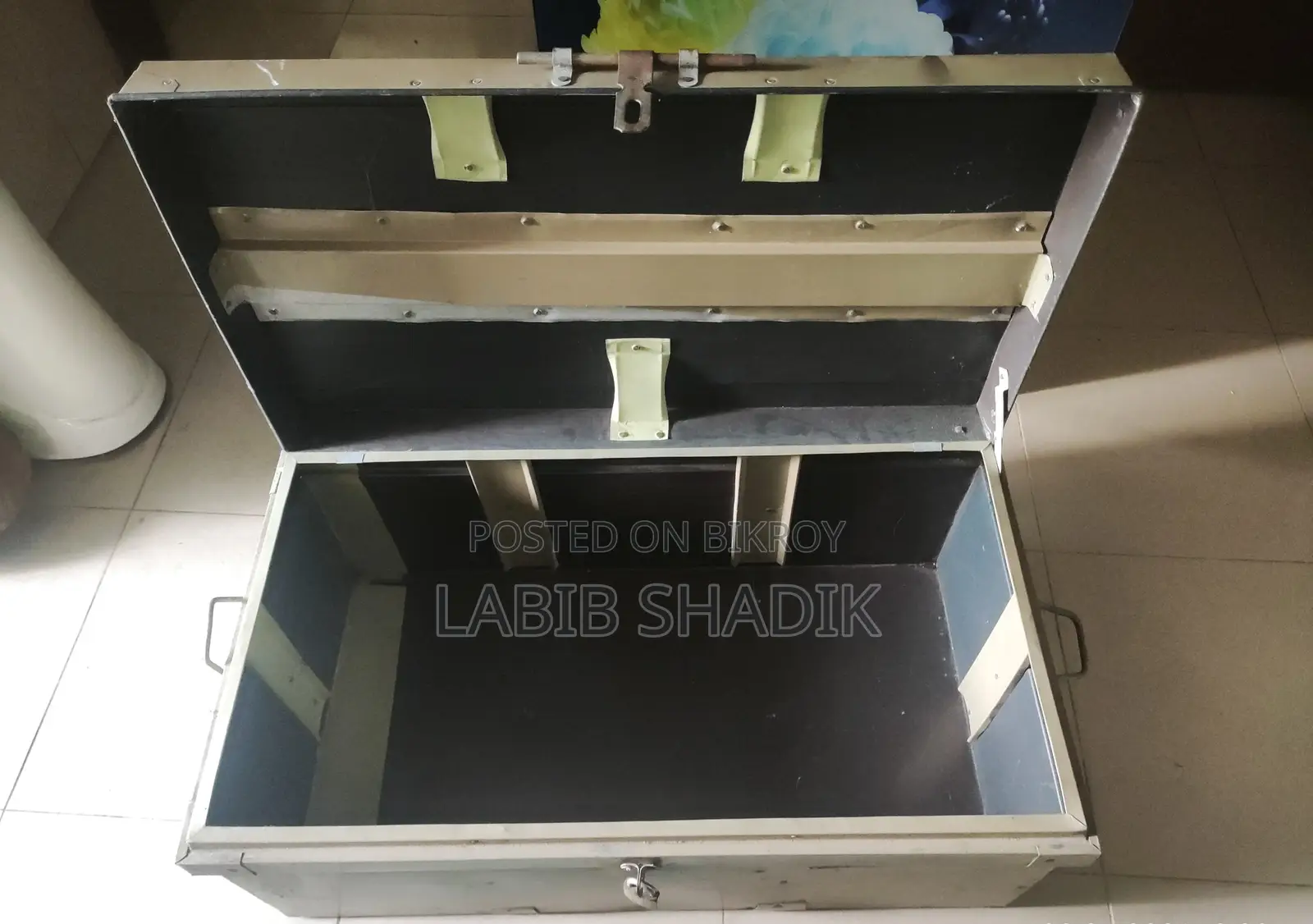 30 Inch Steel Trunk