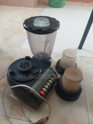 পুরানো ভালো অবস্থার ব্লেন্ডার