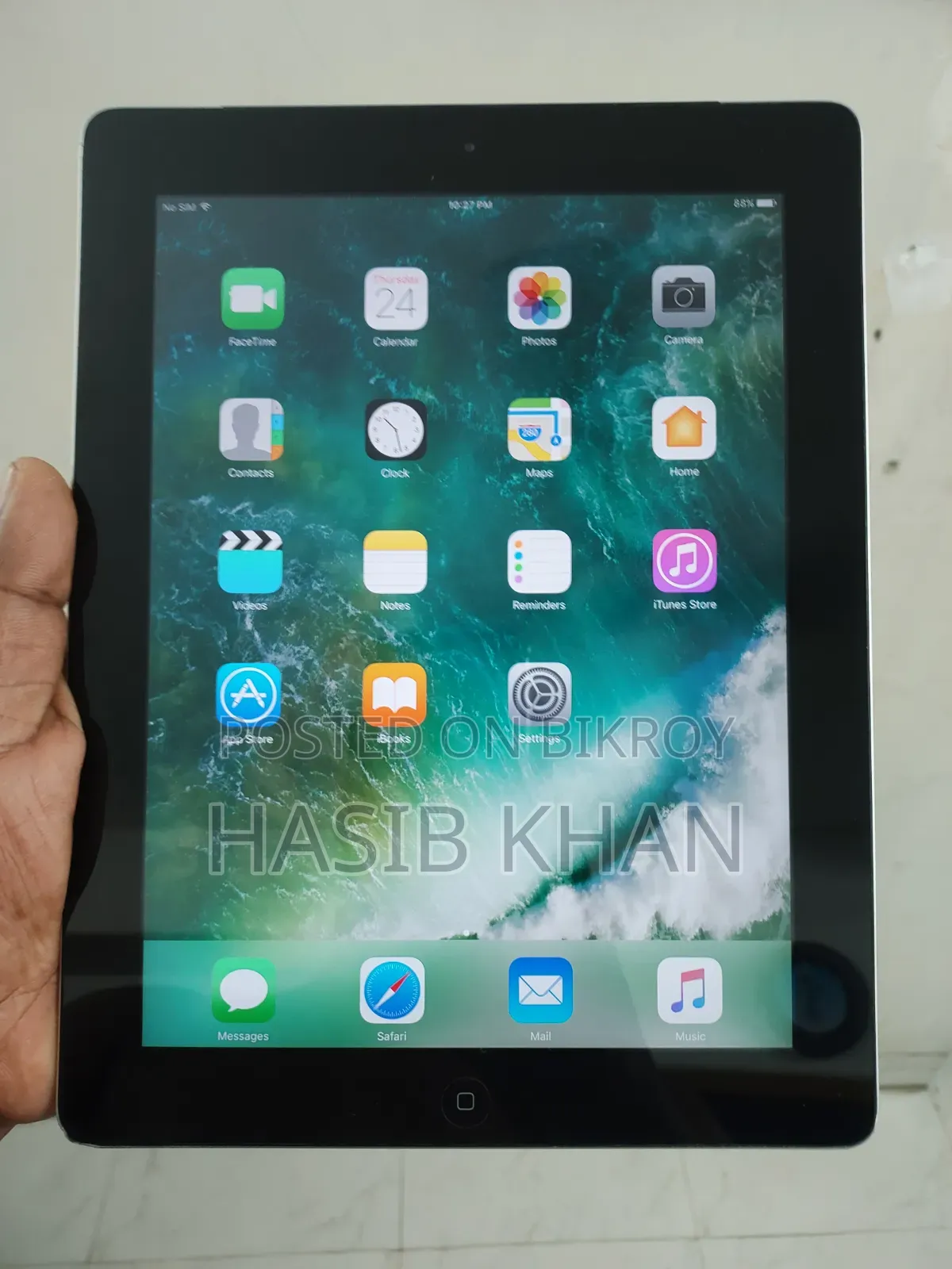 Apple iPad 4 Wi-Fi + Cellular 16 GB Black