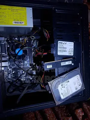 Desktop Computer Gigabyte 4GB Intel Core i7 HDD+SSD 500GB
