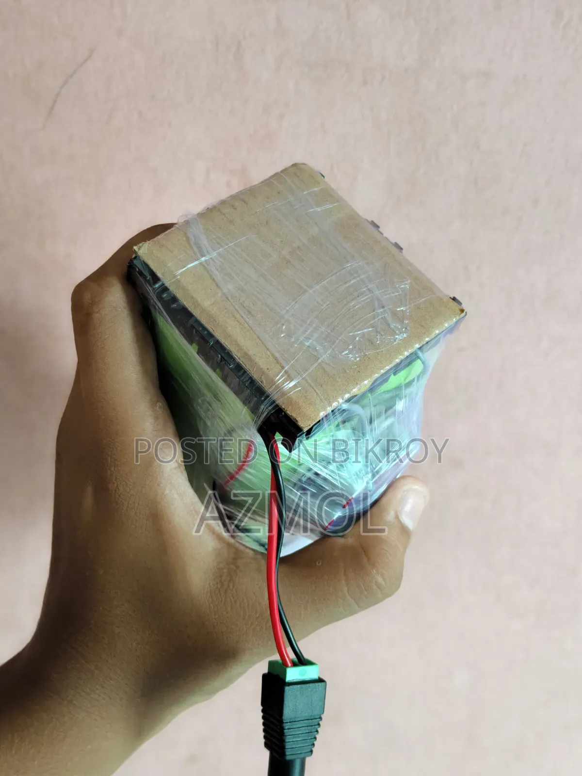 12V 15Ah Lithium Phosphate LiPo4 Custom Battery Pack