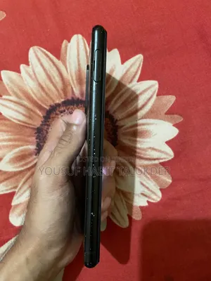 সনি এক্সপেরিয়া ৫ থার্ড জেনারেশন ১২৮ জিবি ব্ল্যাক