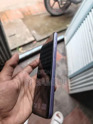 মোটররোলা মোটো জি৬৪ ২৫৬ জিবি পার্পল