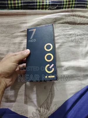 আইকিউওও ১২৮ জিবি কমলা