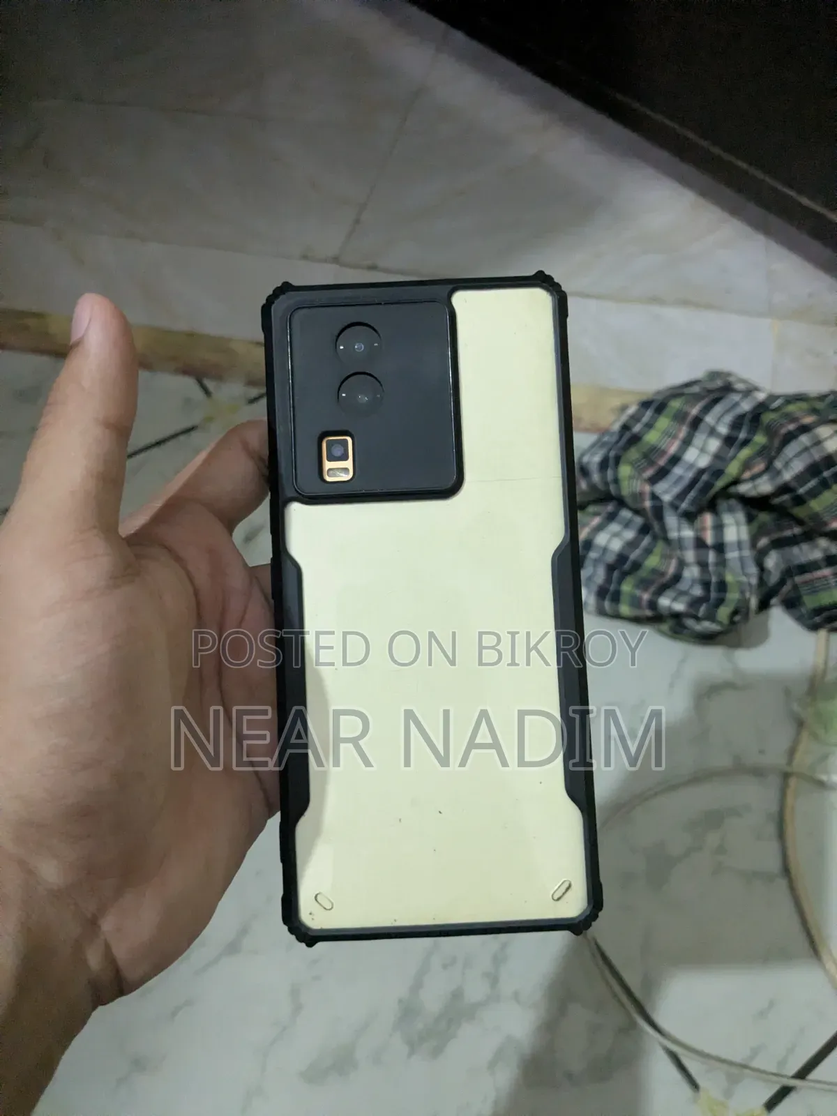 iQOO 128 GB Orange