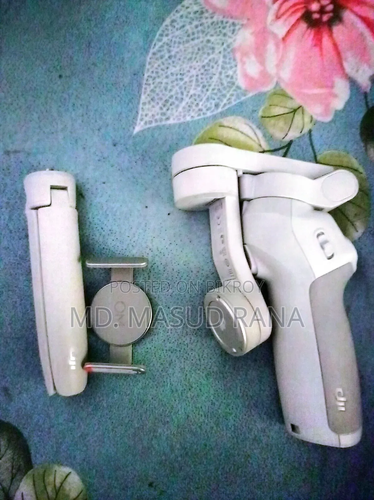 DJI Osmo Mobile Gimbal