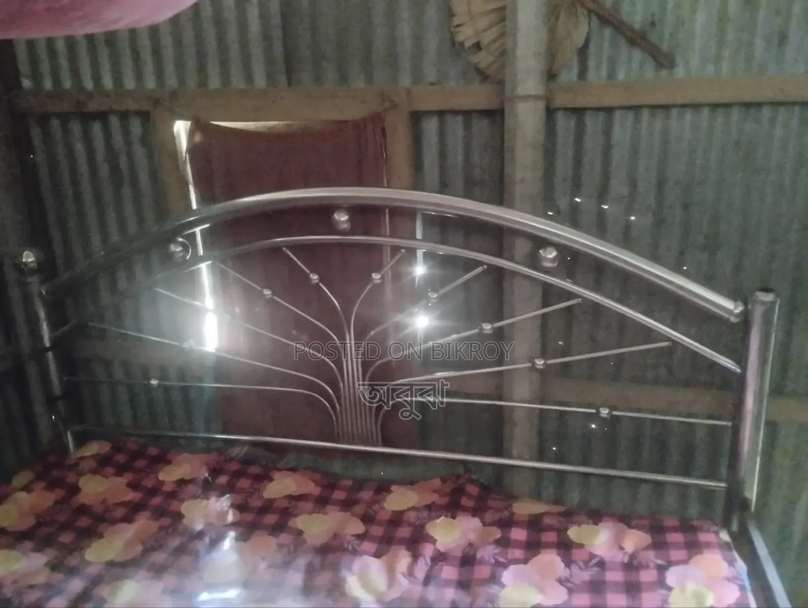 Strong Steel Bed