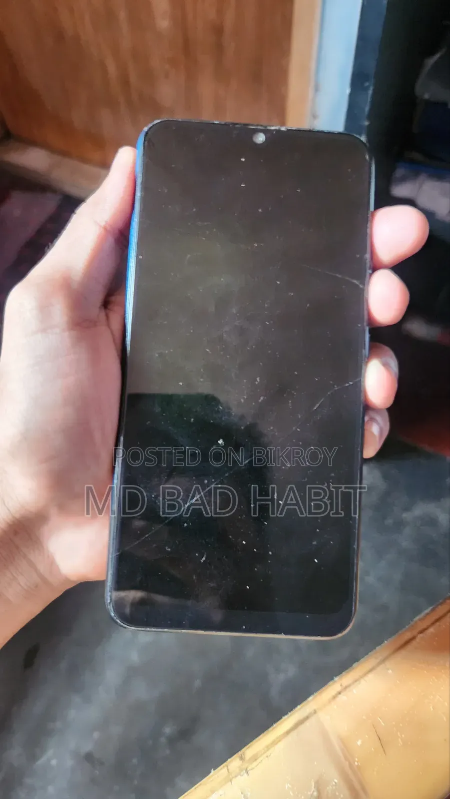 Vivo Y12 64 GB Blue