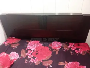 খাট বিক্রি হবে