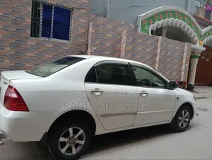 টয়োটা করোল্লা সেডান ২০০৪ হোয়াইট