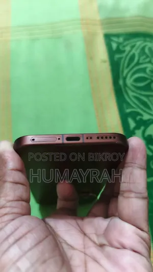 Vivo V70 256 GB Bronze