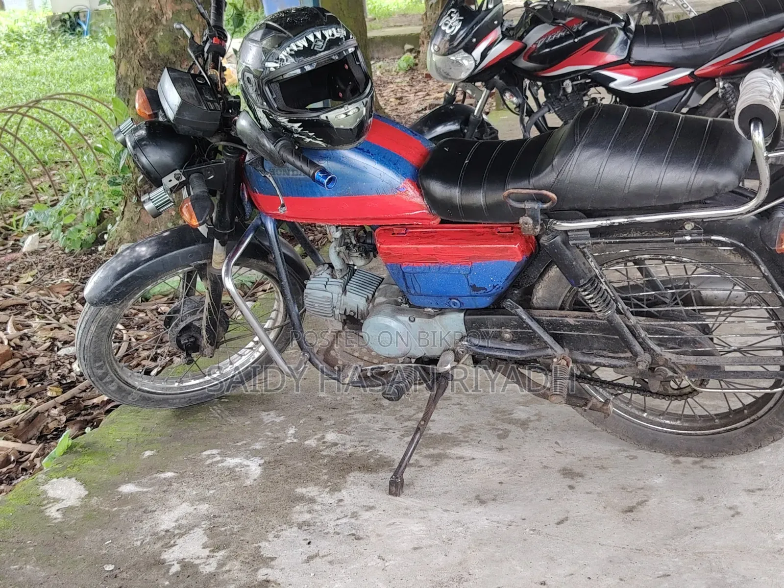 Honda 1998 Red