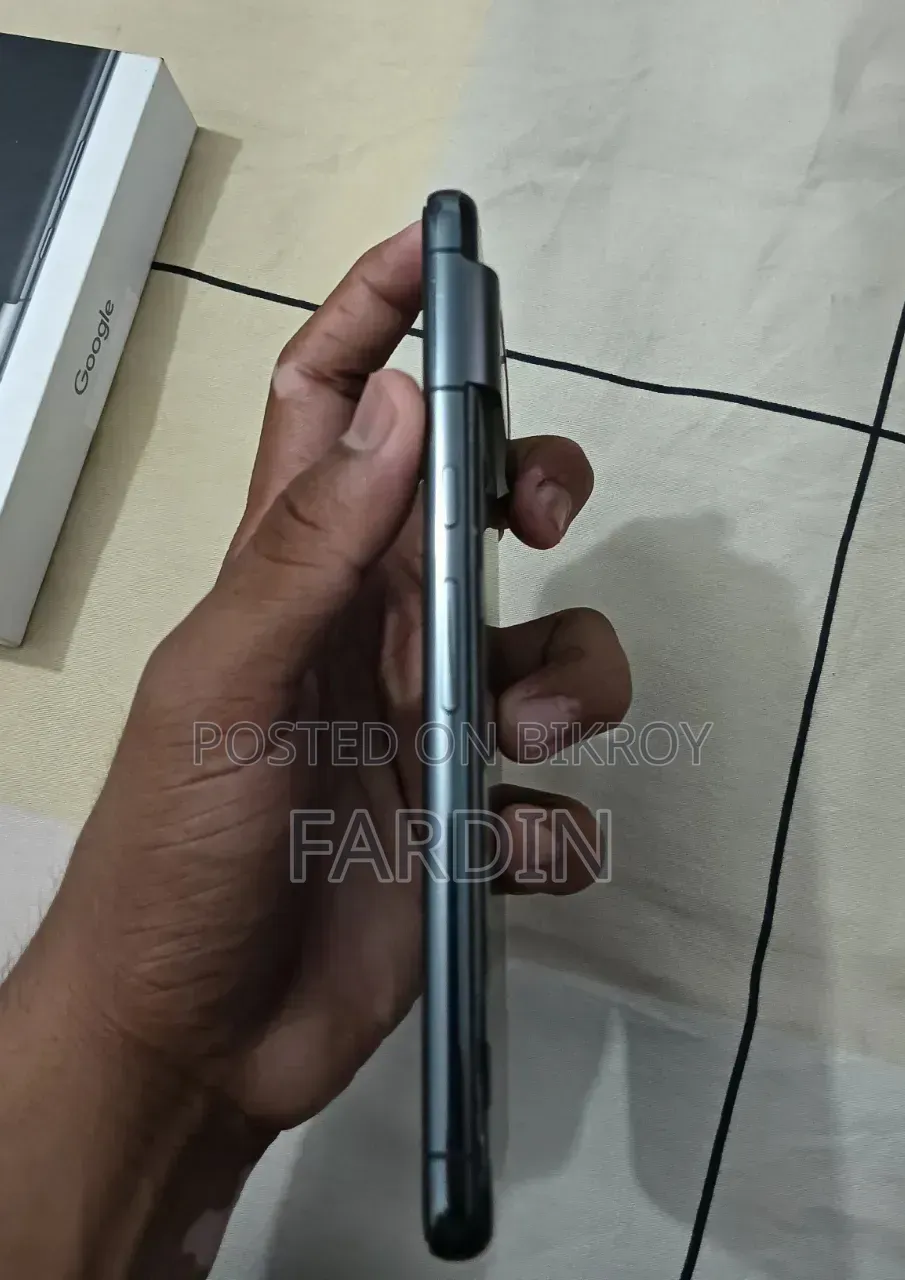 Google Pixel 8 Pro 128 GB Black