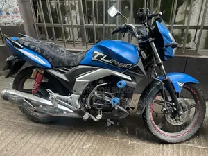 রানার টার্বো ভি২ ২০২২ নীল