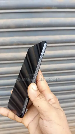 Samsung Galaxy A20 32 GB Gray