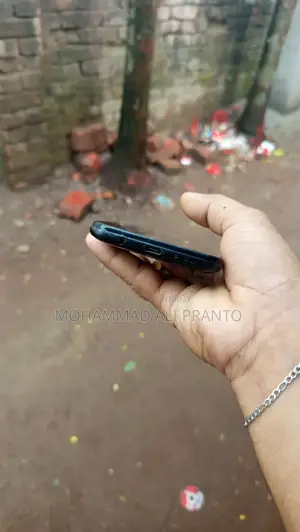 Samsung Galaxy A20 32 GB Gray