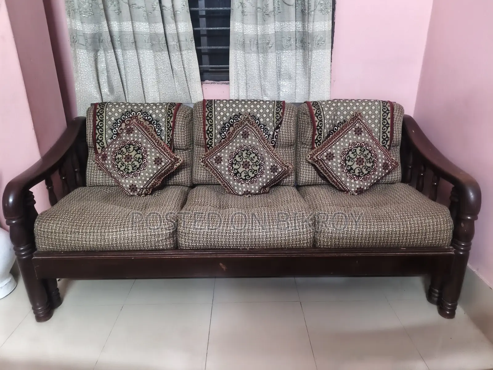 Sofa Set- Shegun