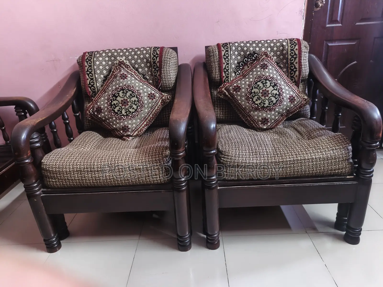 Sofa Set- Shegun