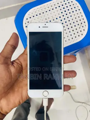 অ্যাপল আইফোন ৬এস ৬৪ জিবি সিলভার