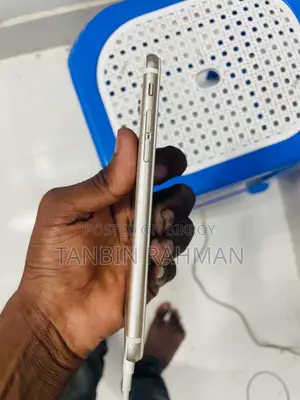 অ্যাপল আইফোন ৬এস ৬৪ জিবি সিলভার