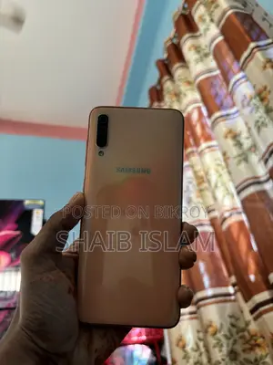 Samsung Galaxy A70 128 GB Pink