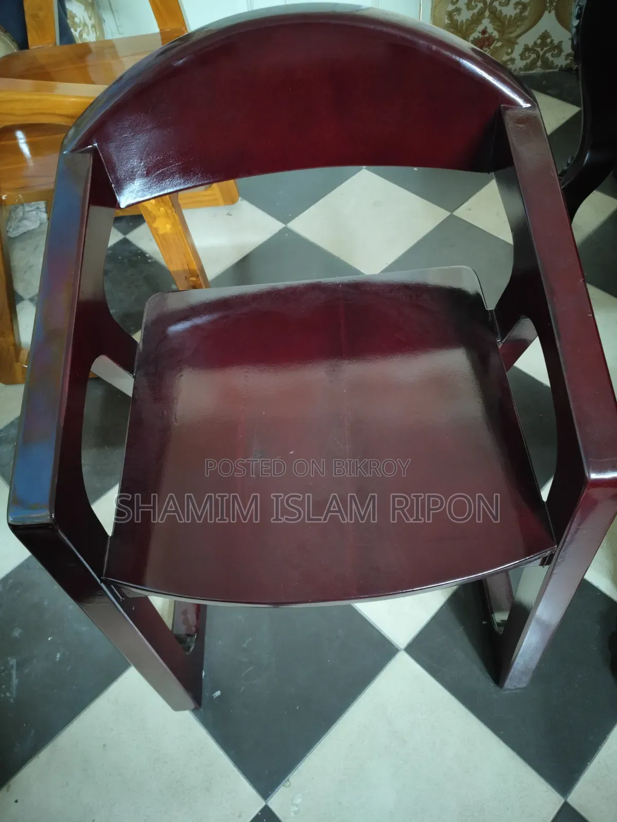 চিটাগাং সেগুন কাঠের ডাইনিং টেবিল