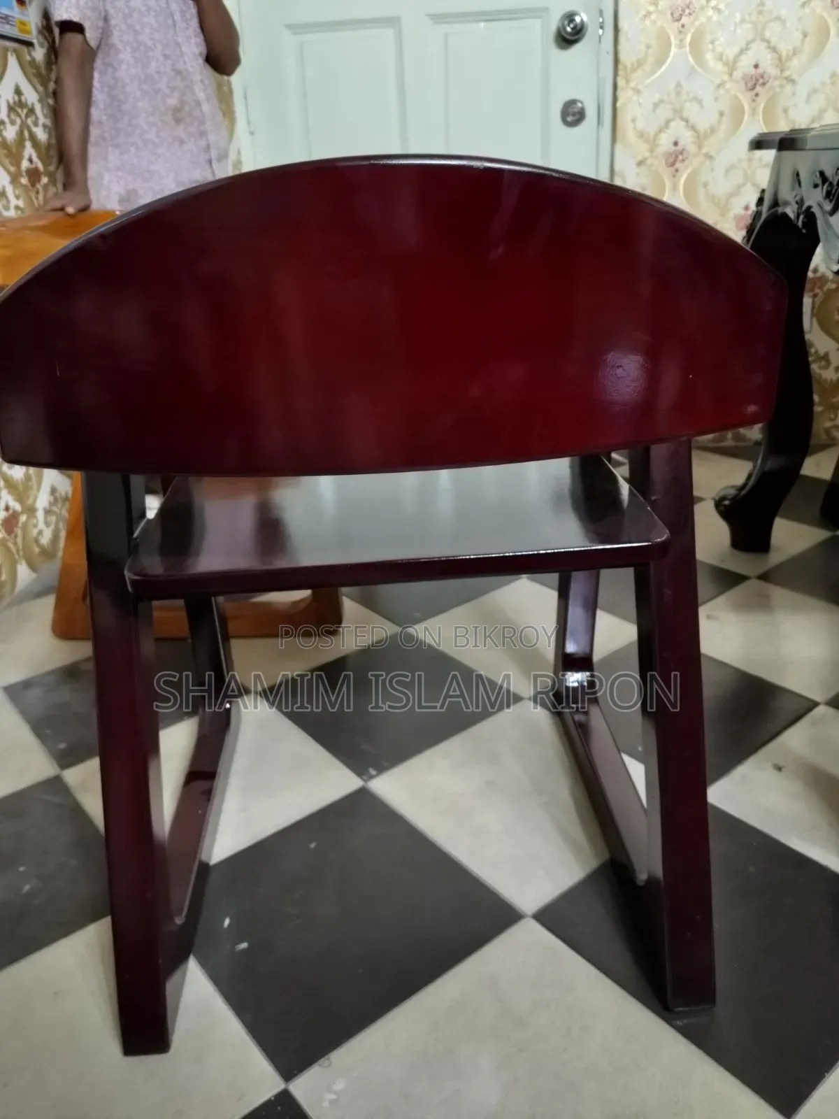 চিটাগাং সেগুন কাঠের ডাইনিং টেবিল