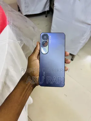 Vivo Y300 128 GB Purple