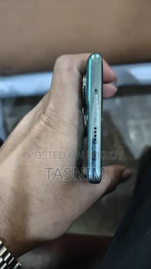 Tecno Camon 40 128 GB Blue