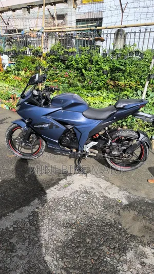Suzuki Gixxer SF 2023