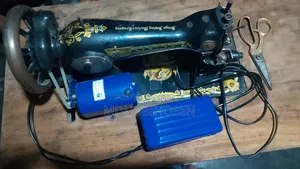 Singer Sewing Machine