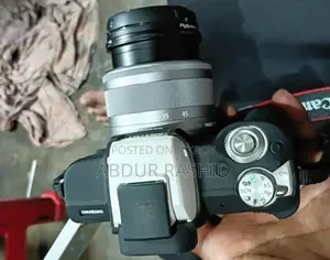 ক্যানন ইওএস এম৫০ মিররলেস ক্যামেরা (সাদা বডি + ১৫-৪৫৫মিমি লেন্স)