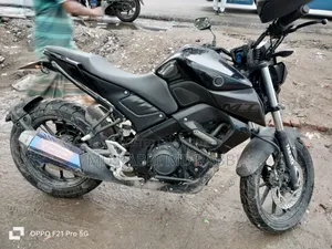 ইয়ামাহা এমটি-১৫ ২০২১ কালো