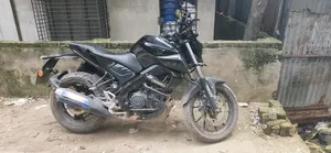 ইয়ামাহা এমটি-১৫ ২০২১ কালো