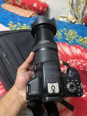 Canon 750D