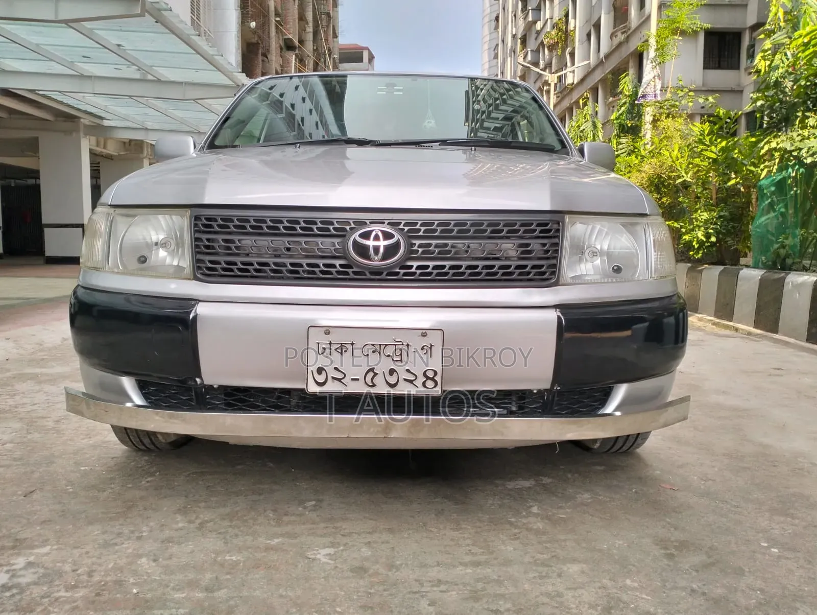 Toyota Probox 2012 Silver