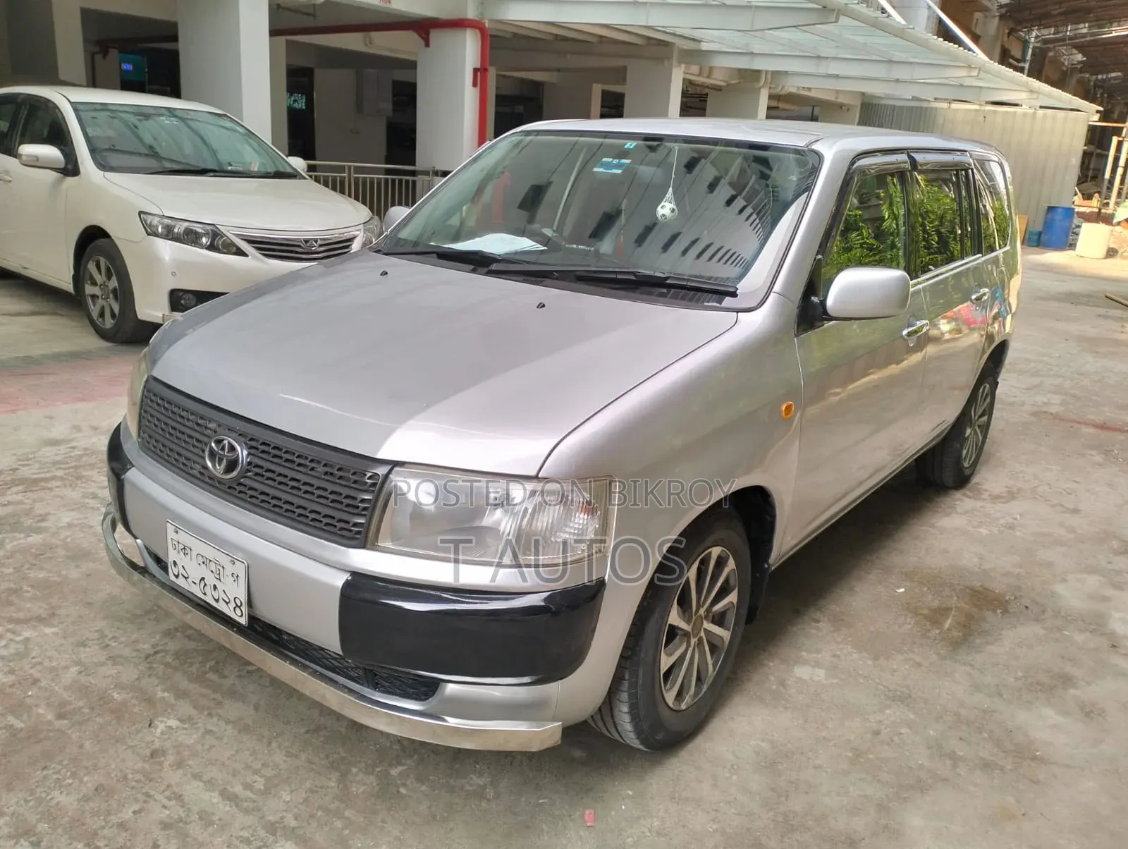 Toyota Probox 2012 Silver