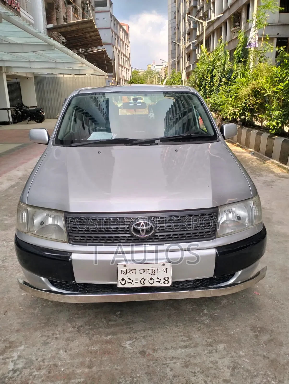 Toyota Probox 2012 Silver