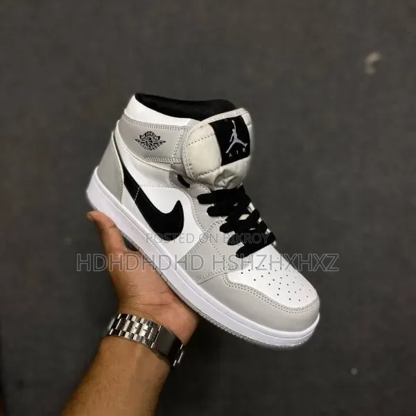 Nike Premium Quality Sneaker