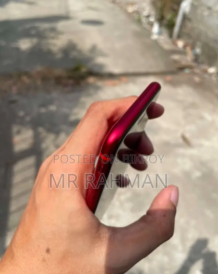 নতুন অ্যাপল আইফোন এসই (২০২০) ৬৪ জিবি রেড