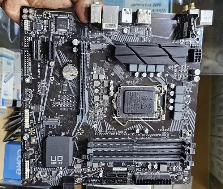 Gigabyte B560m Ds3h AC Lga 1200 Intel B560 Micro Atx Intel Motherboard