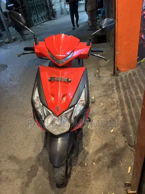 Honda Dio 2018 Red