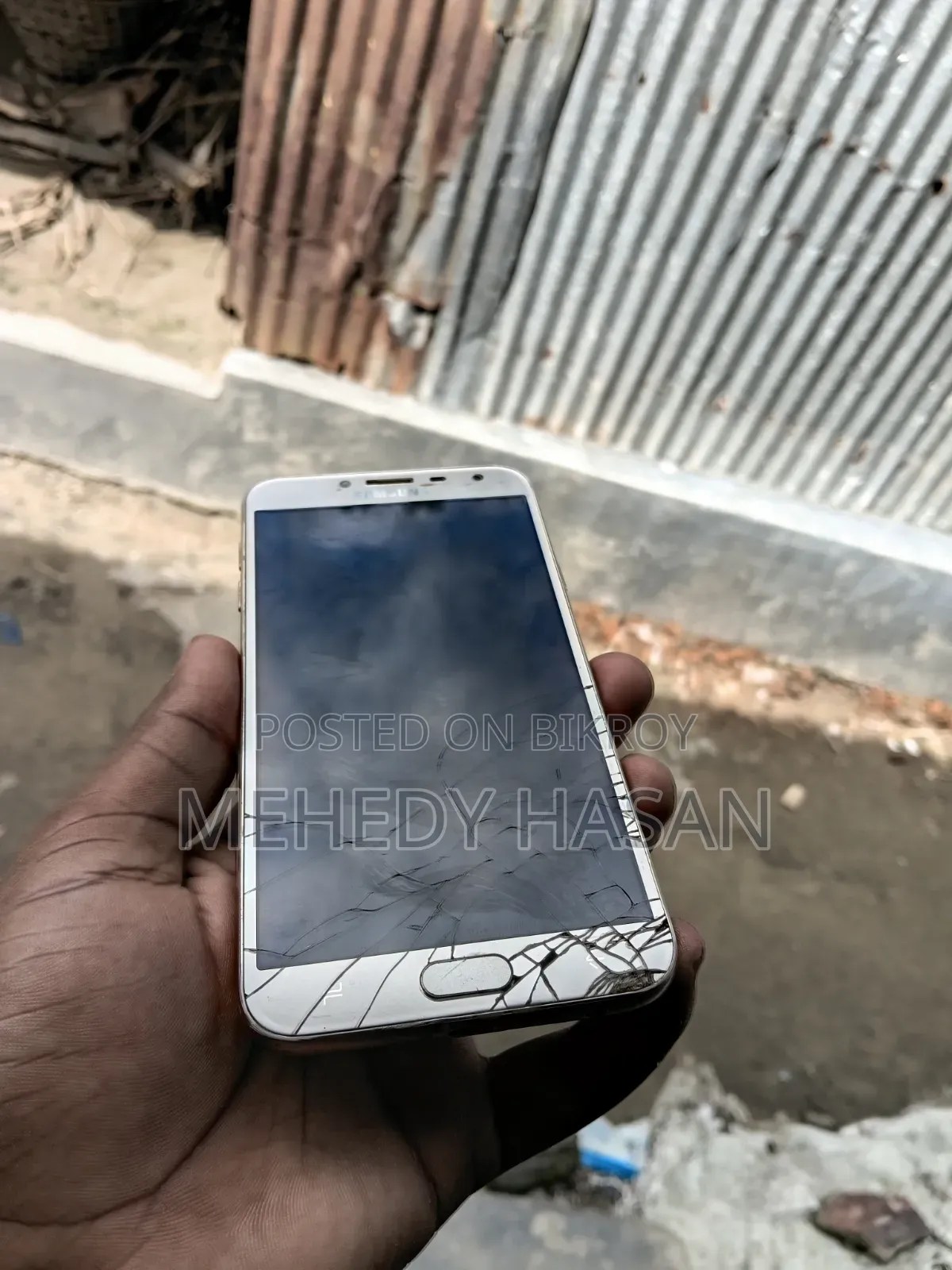 স্যামসাং গ্যালাক্সি জে৪ ১৬ জিবি সিলভার