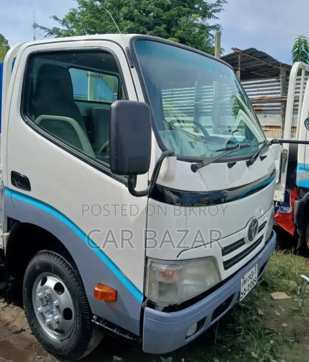 Toyota Dyna Pickup 2012 Model 1KD Engine