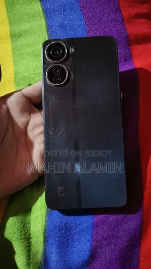 জেডটিই ব্লেড ভি৪০ ডিজাইন ১২৮ জিবি ব্ল্যাক
