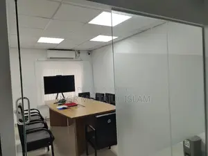 শ্যামলী স্কয়ারে ৩,৫০০ বর্গফুটের সম্পূর্ণ সাজানো রেডি অফিস ভাড়াতে দেওয়া হবে