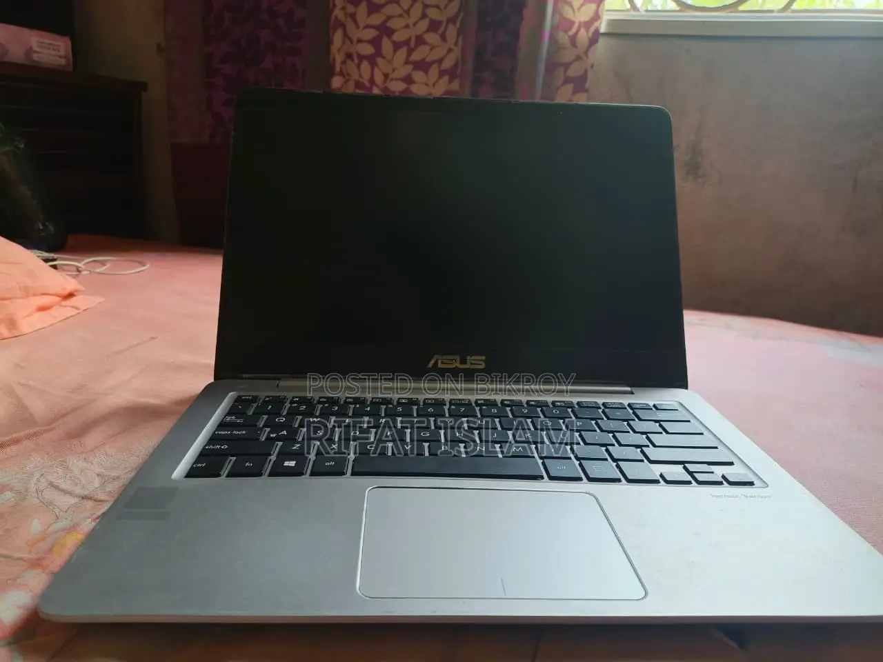 Laptop Asus ZenBook UX430UA 8GB Intel Core i3 SSD 512GB